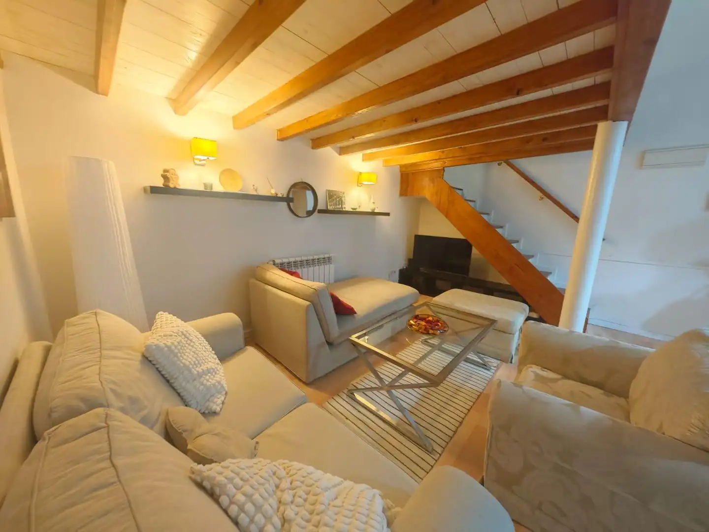 Sala d'estar de Apartament de lloguer en Madrid amb Calefacció