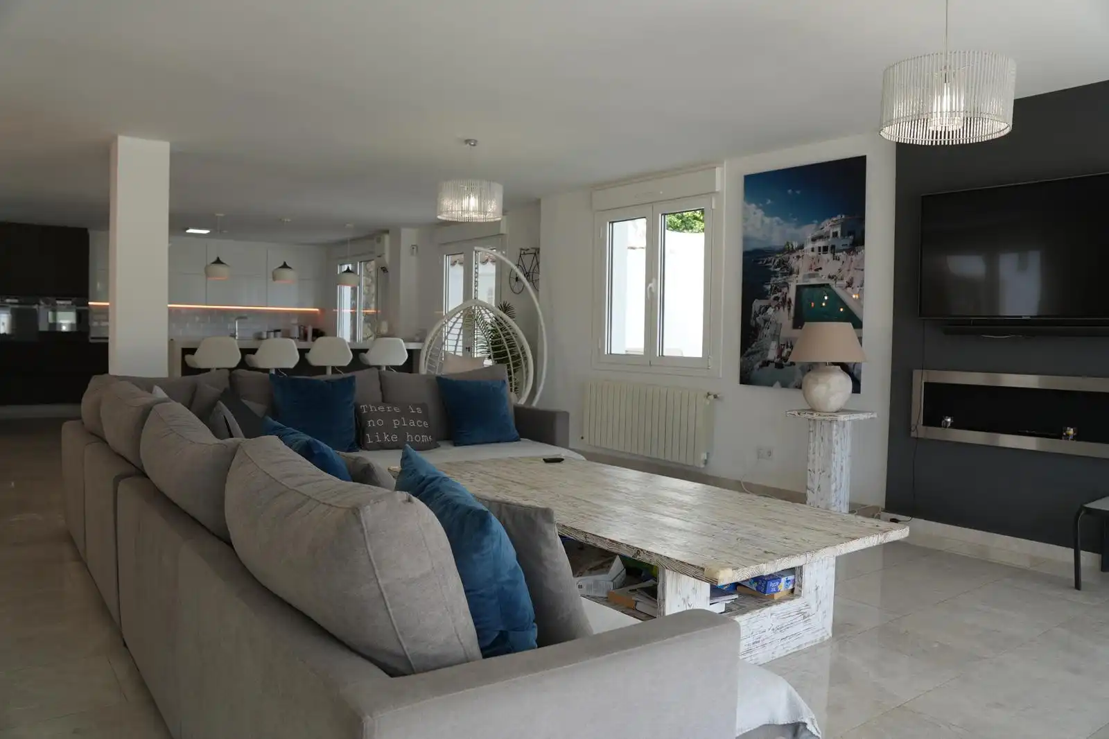 Sala d'estar de Casa o xalet de lloguer en Marbella amb Jardí privat, Terrassa i Piscina