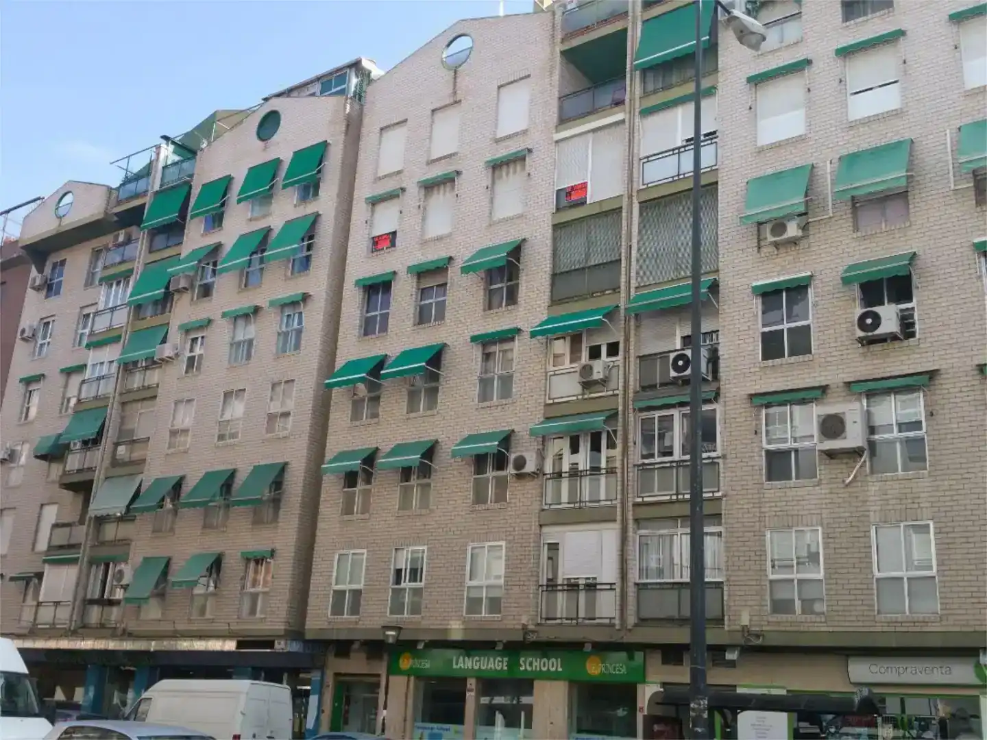 Exterior view of Flat for rent in Ronda