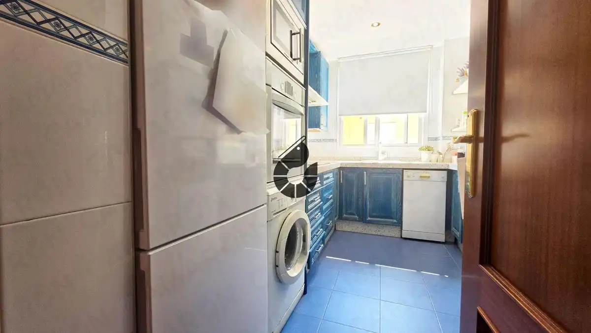Kitchen of Flat for sale in Coria del Río  with Air Conditioner, Parquet flooring and Storage room