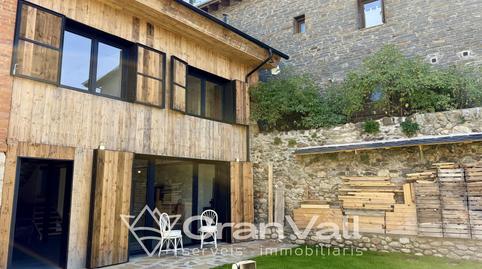Foto 2 de Casa adosada en venda a Das, Girona