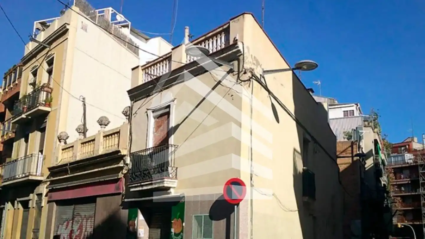 Terreni e lotti in vendita a calle de la Garrotxa, imagen 3