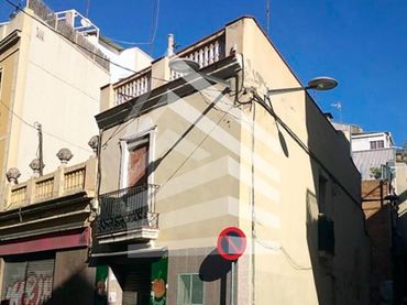 Terreni e lotti in vendita a calle de la Garrotxa