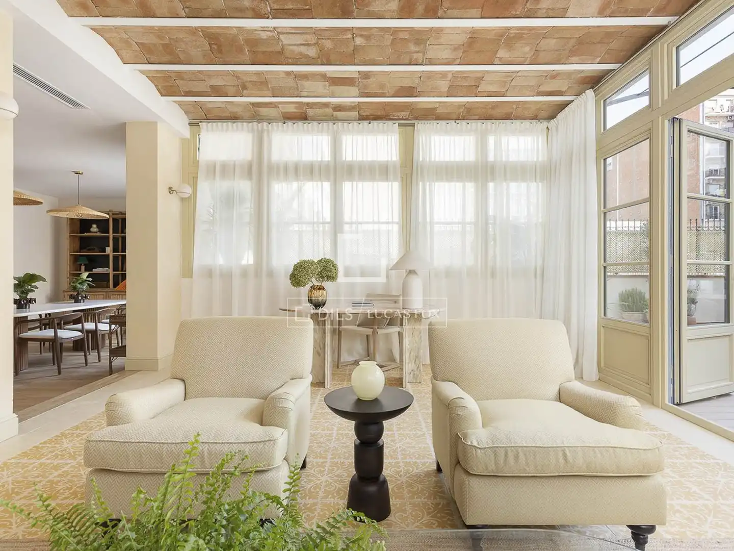 Living room of Flat for sale in Barcelona  with Air Conditioner, Heating and Parquet flooring