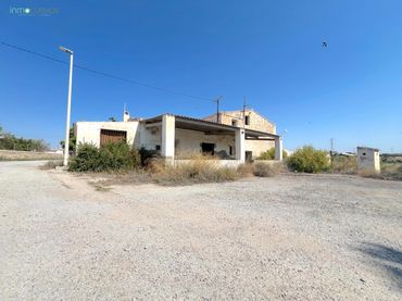Maison rustique à vendre à Burjulu - La Mulería