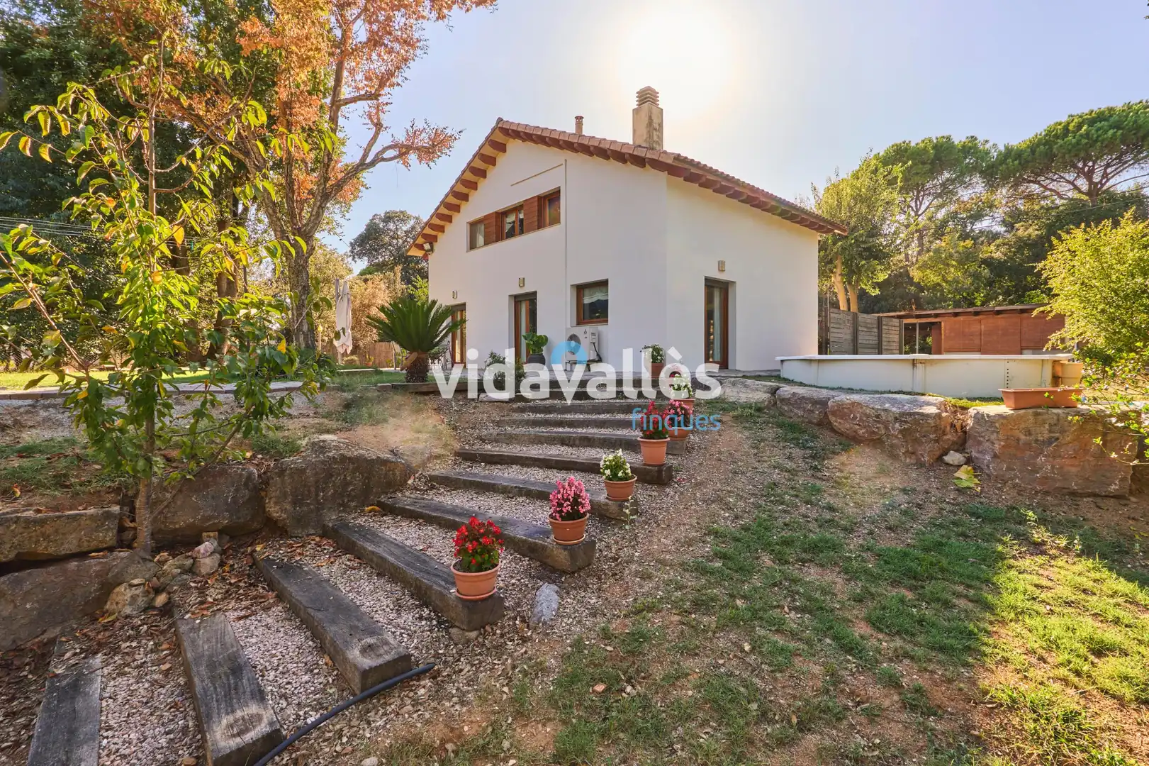 Casa amb terrassa en venda a Barri el Pla