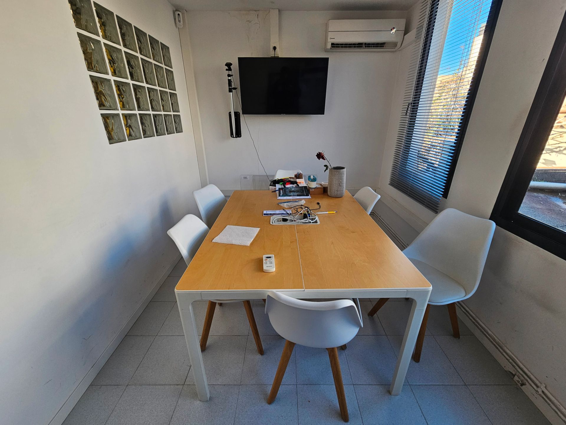 Office for sale in Sabadell  with Air Conditioner and Heating