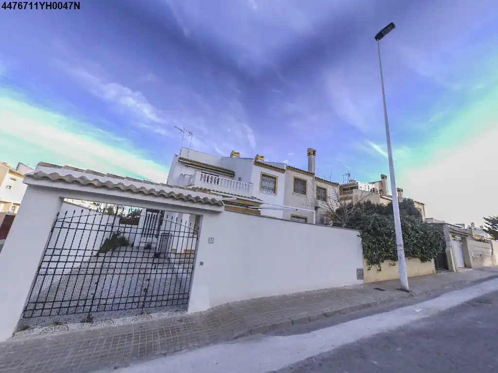 Piso en venta en AVENIDA BALEARES NUMERO 17