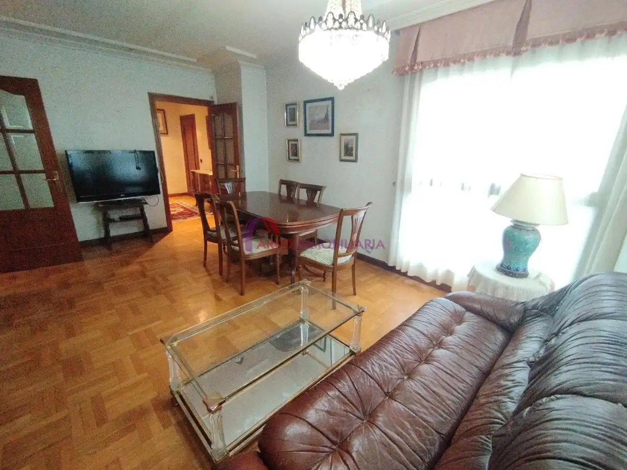 Sala d'estar de Pis en venda en Burgos amb Calefacció