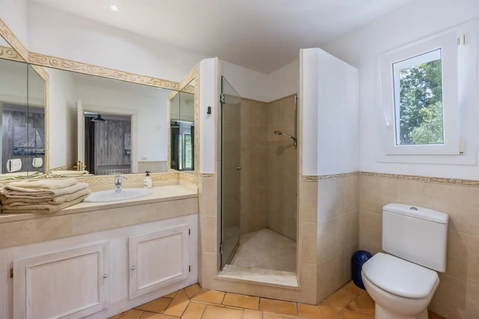 Baño de Casa o chalet en venta en Sotogrande con Aire acondicionado, Jardín privado y Terraza