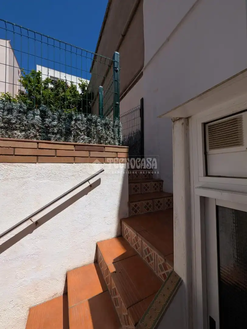 Jardí de Casa o xalet en venda en Castelldefels amb Aire condicionat, Calefacció i Terrassa