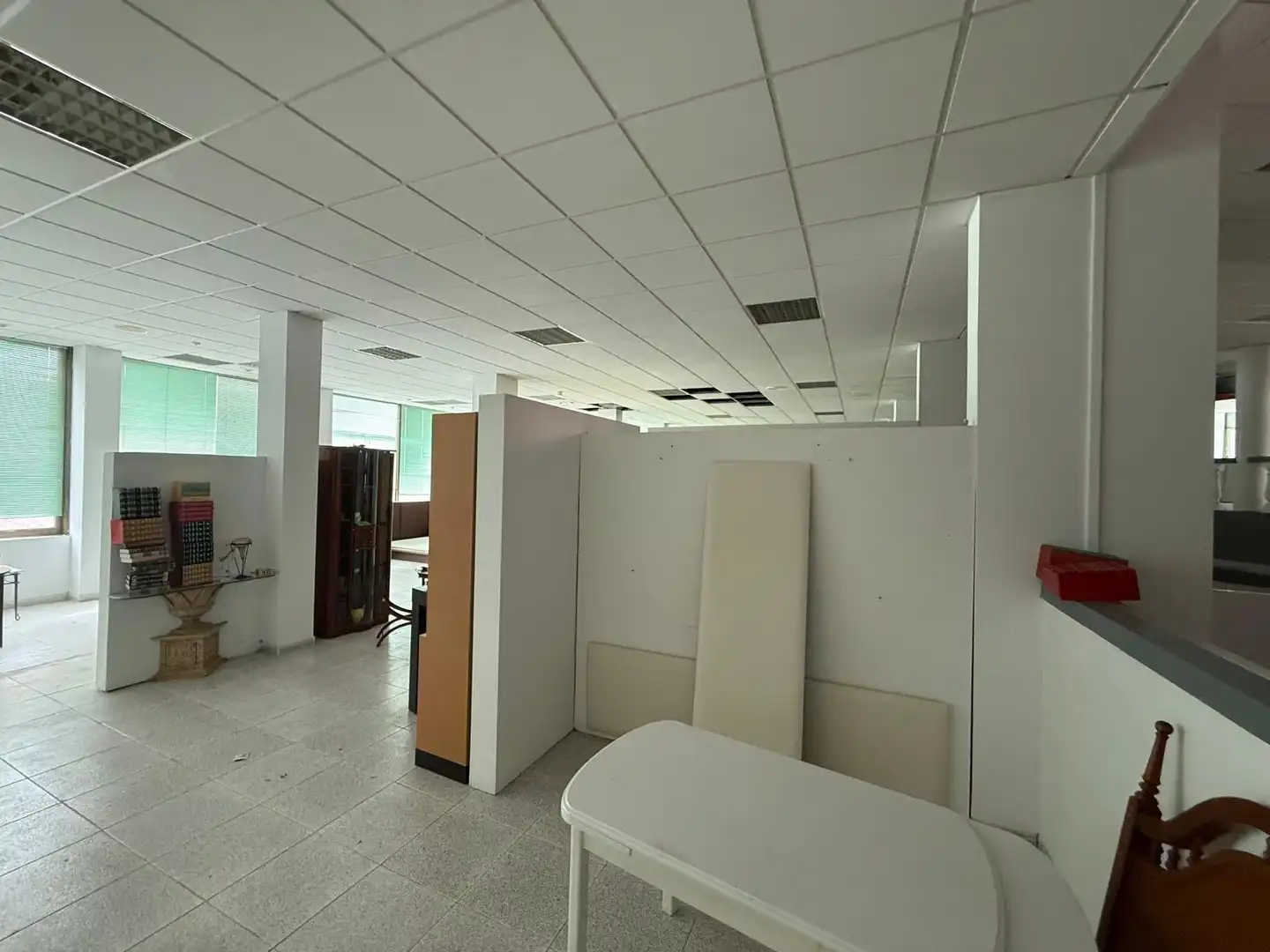 Commercial properties for sale in San Cristóbal de la Laguna  with Air Conditioner and Furnished