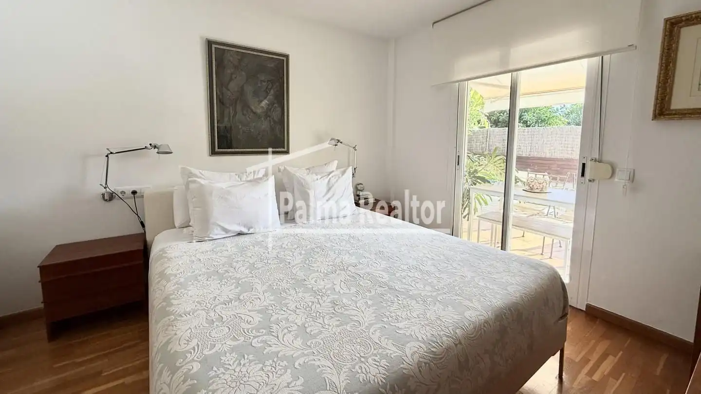 Vista exterior de Dúplex en venda en  Palma de Mallorca amb Aire condicionat, Calefacció i Jardí privat