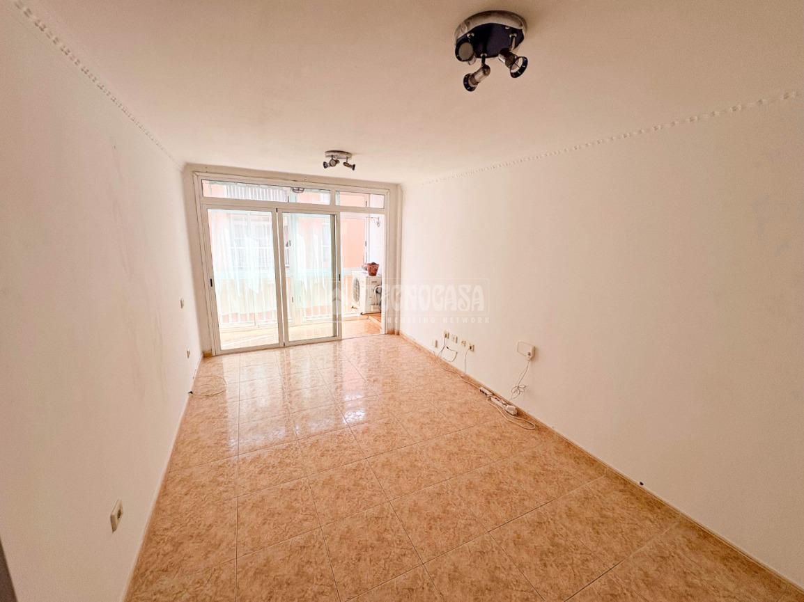 Piso en venta en Vecindario - El Doctoral - Cruce de Sardina, Santa Lucía de Tirajana