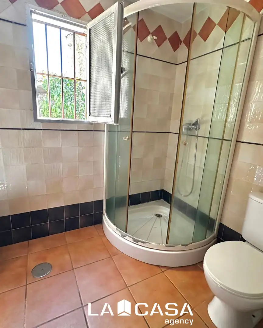 Bathroom of Detached homes for sale in El Ronquillo