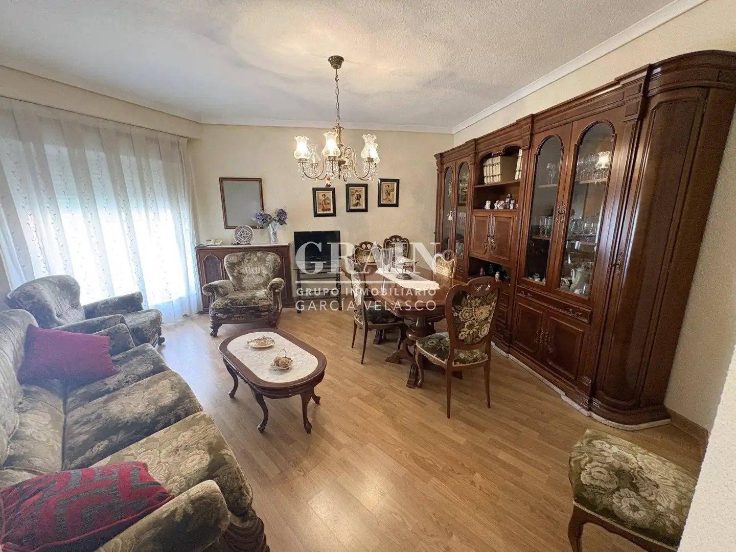 Living room of Flat for sale in  Albacete Capital  with Heating and Balcony
