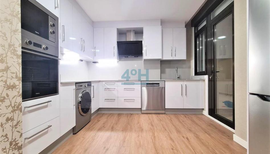 Foto 1 de Piso en venta en Avenida de la Habana, Centro, Ourense