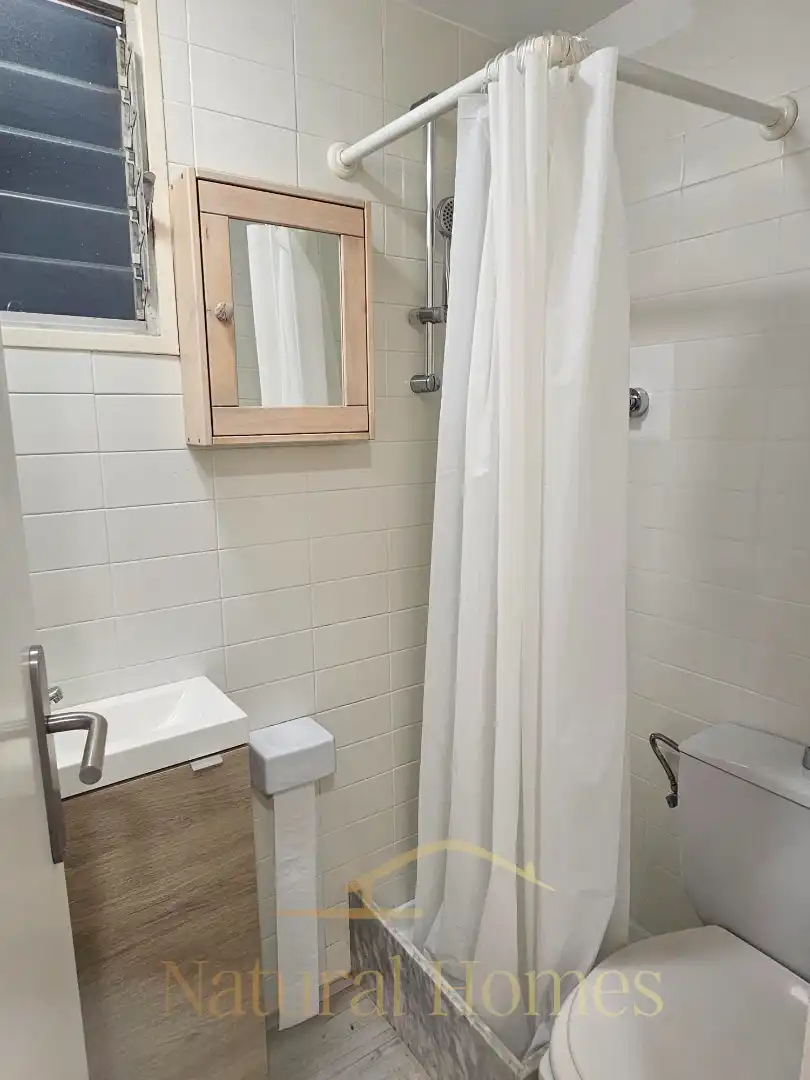 Bathroom of Flat for rent in Sant Vicenç de Montalt  with Heating, Parquet flooring and Terrace