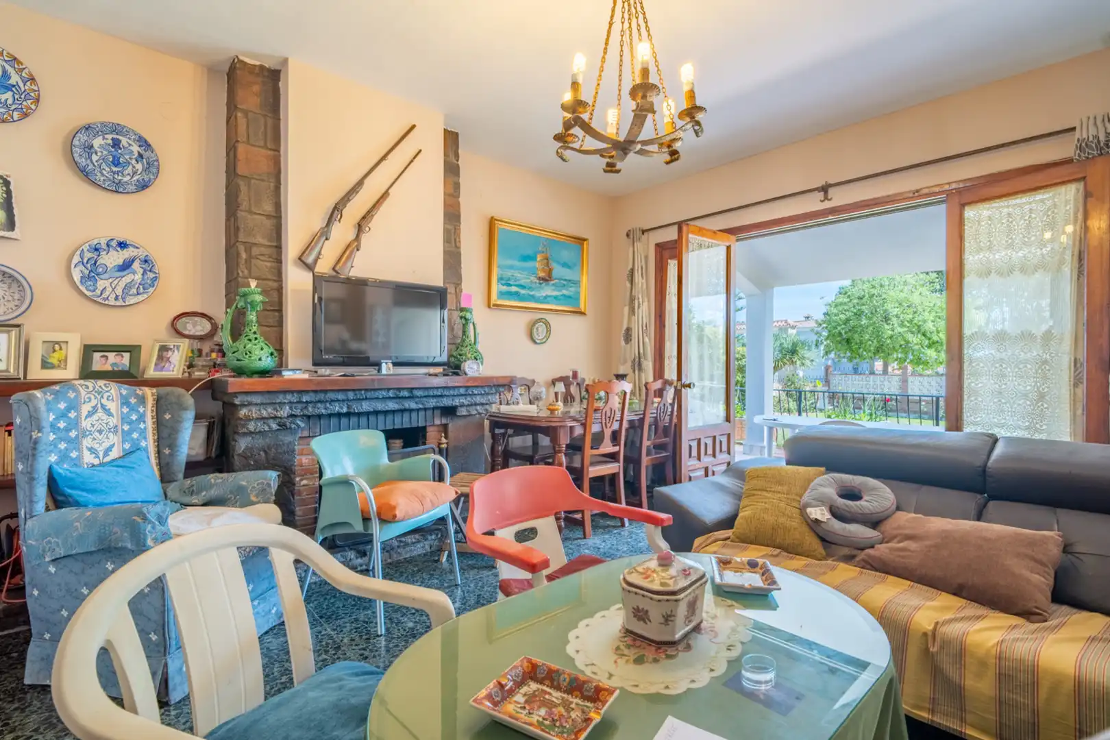 Sala de estar de Casa o chalet en venta en Rincón de la Victoria con Aire acondicionado, Jardín privado y Terraza