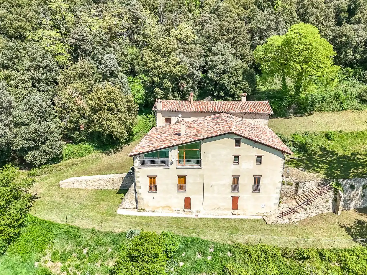 Casa rústica con jardín en venta en Sant Joan Les Fonts, imagen 12