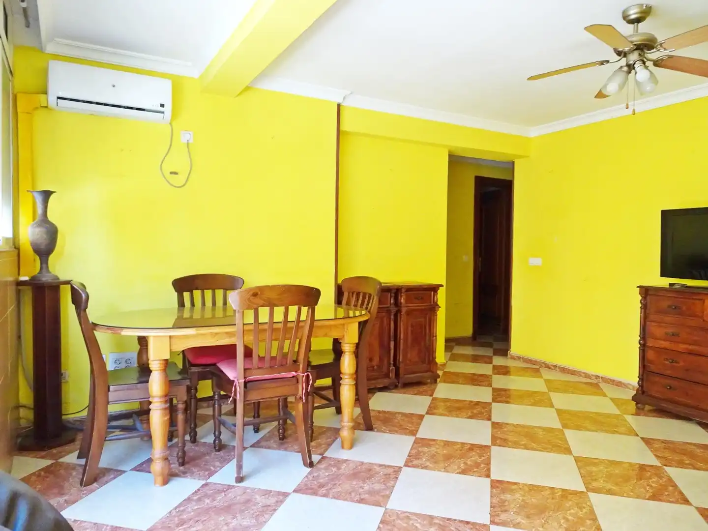 Menjador de Pis en venda en Málaga Capital amb Aire condicionat