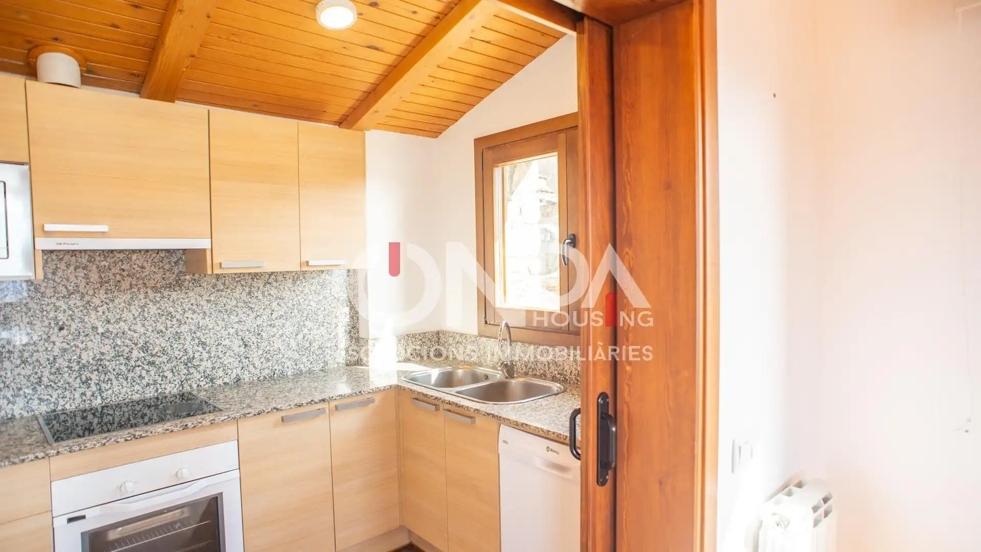 Kitchen of Houses for sale in El Pont de Suert  with Heating, Private garden and Furnished
