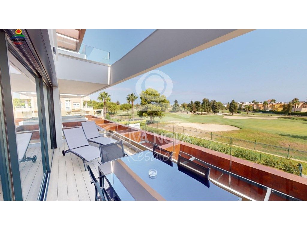 Vista exterior de Apartament en venda en Oliva amb Aire condicionat, Jardí privat i Terrassa