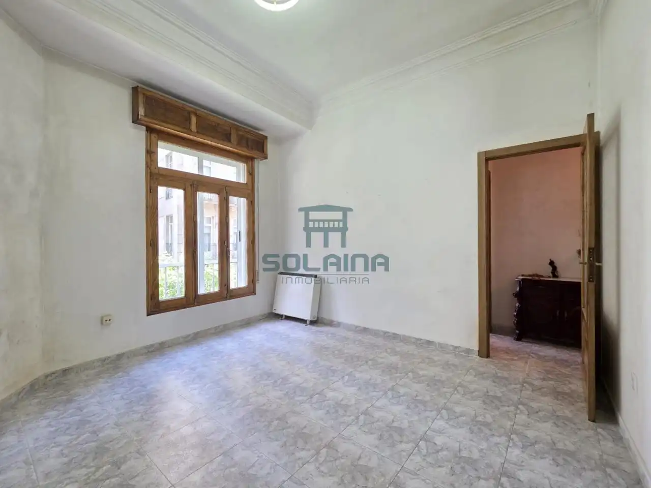 Flat for sale in Ourense Capital   with Heating, Storage room and Furnished
