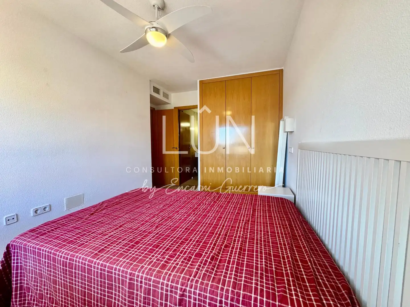 Habitación de Apartamento de alquiler en Molina de Segura con Aire acondicionado, Terraza y Amueblado