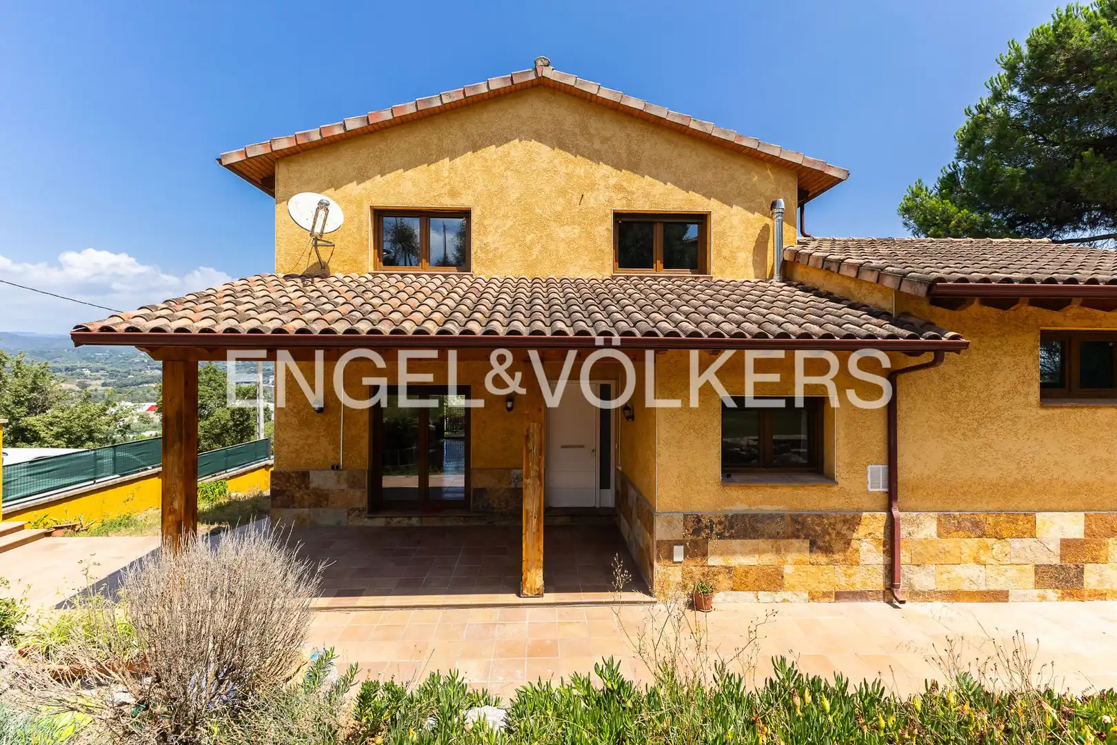 Vista exterior de Casa o chalet en venta en Fogars de la Selva con Calefacción, Jardín privado y Terraza