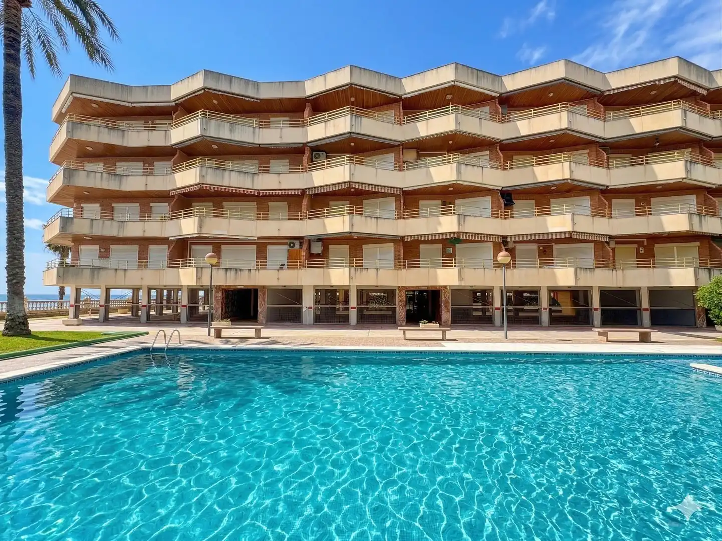 Piscina de Apartament en venda en Cambrils amb Aire condicionat, Calefacció i Terrassa