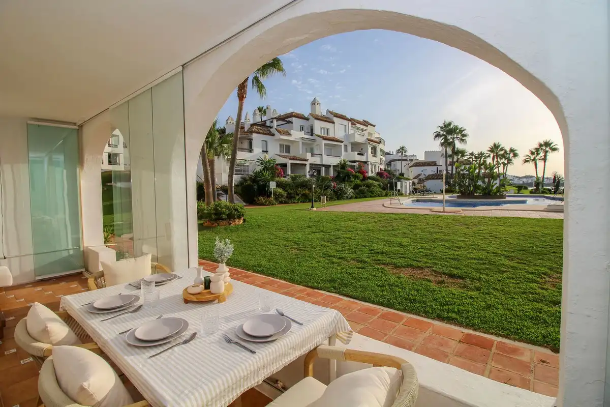 Apartment for sale in Calahonda, imagen 3