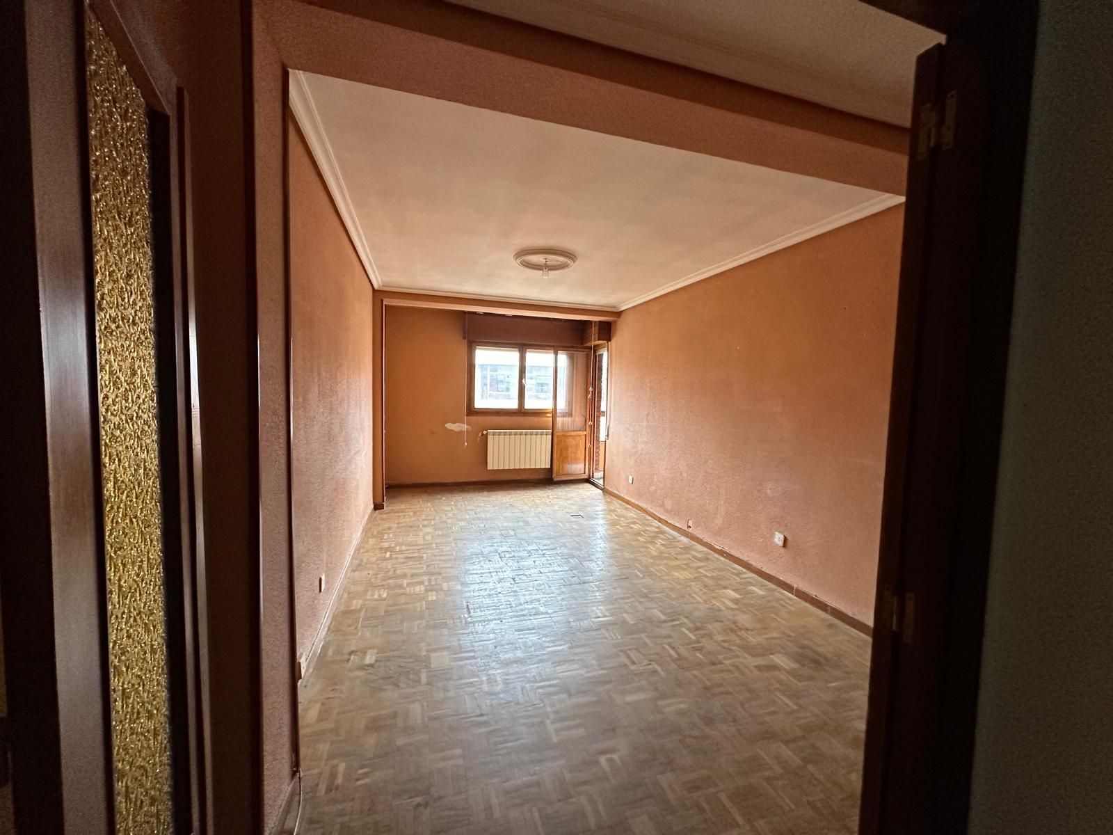 Bedroom of Flat for sale in Medina del Campo  with Balcony