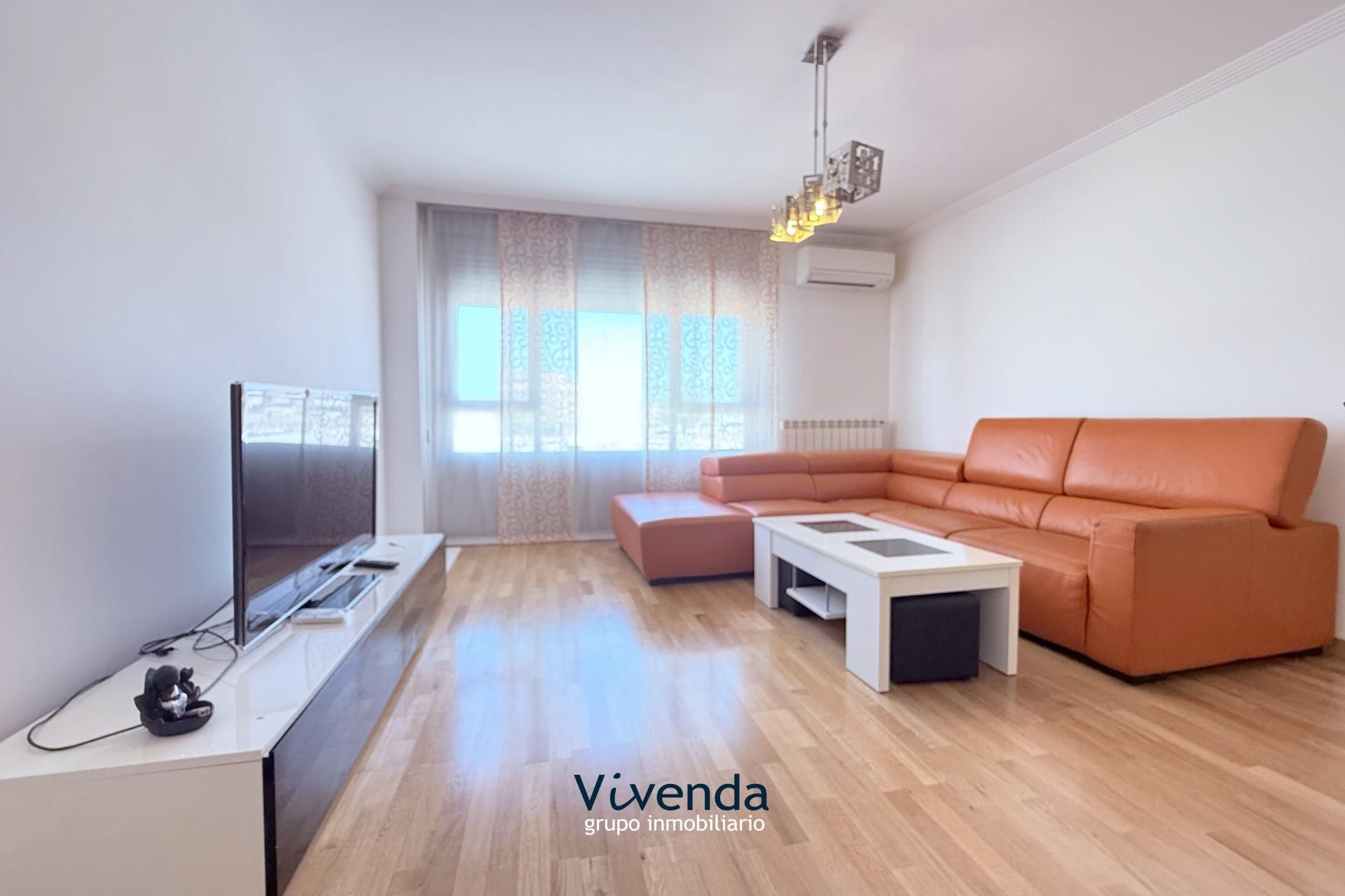 Living room of Flat for sale in Valdemoro  with Air Conditioner and Heating