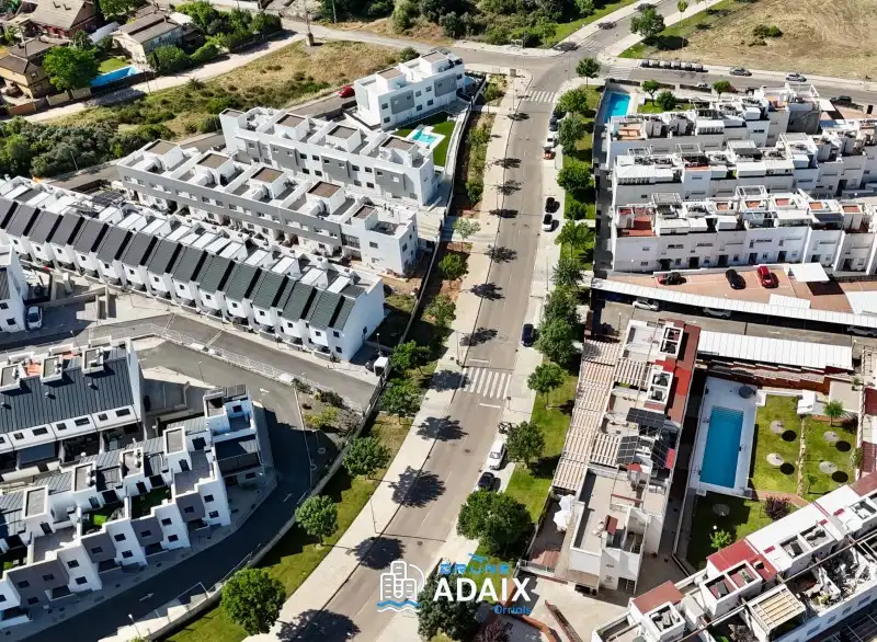 Vista exterior de Casa o chalet en venta en Córdoba con Calefacción, Trastero y Amueblado