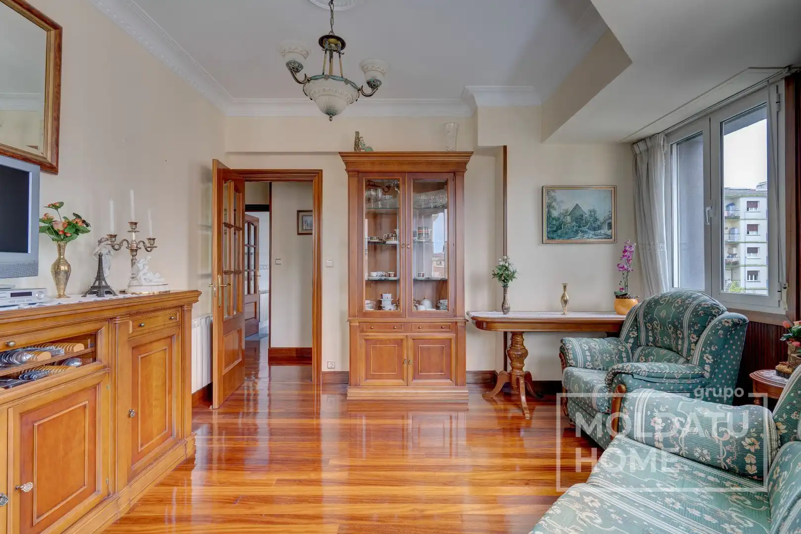 Sala de estar de Piso en venta en Irun  con Calefacción y Trastero