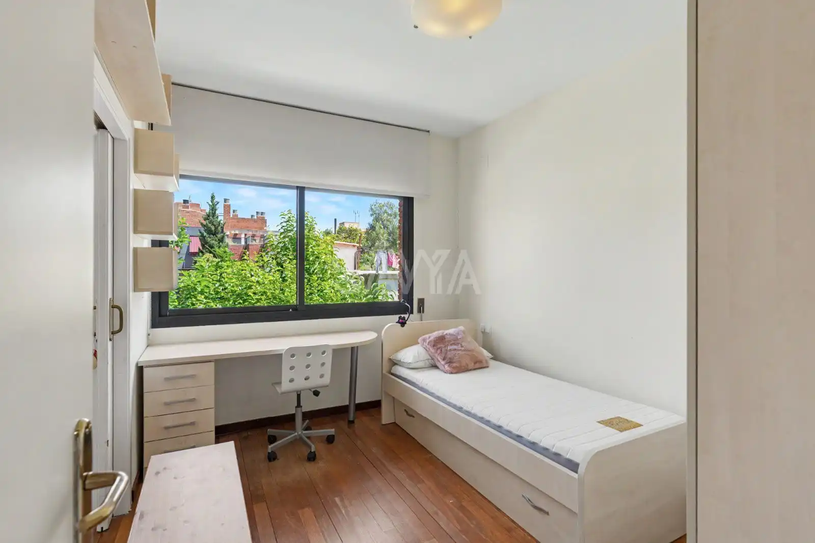 Habitación de Casa adosada de alquiler en Barcelona con Aire acondicionado, Calefacción y Parquet