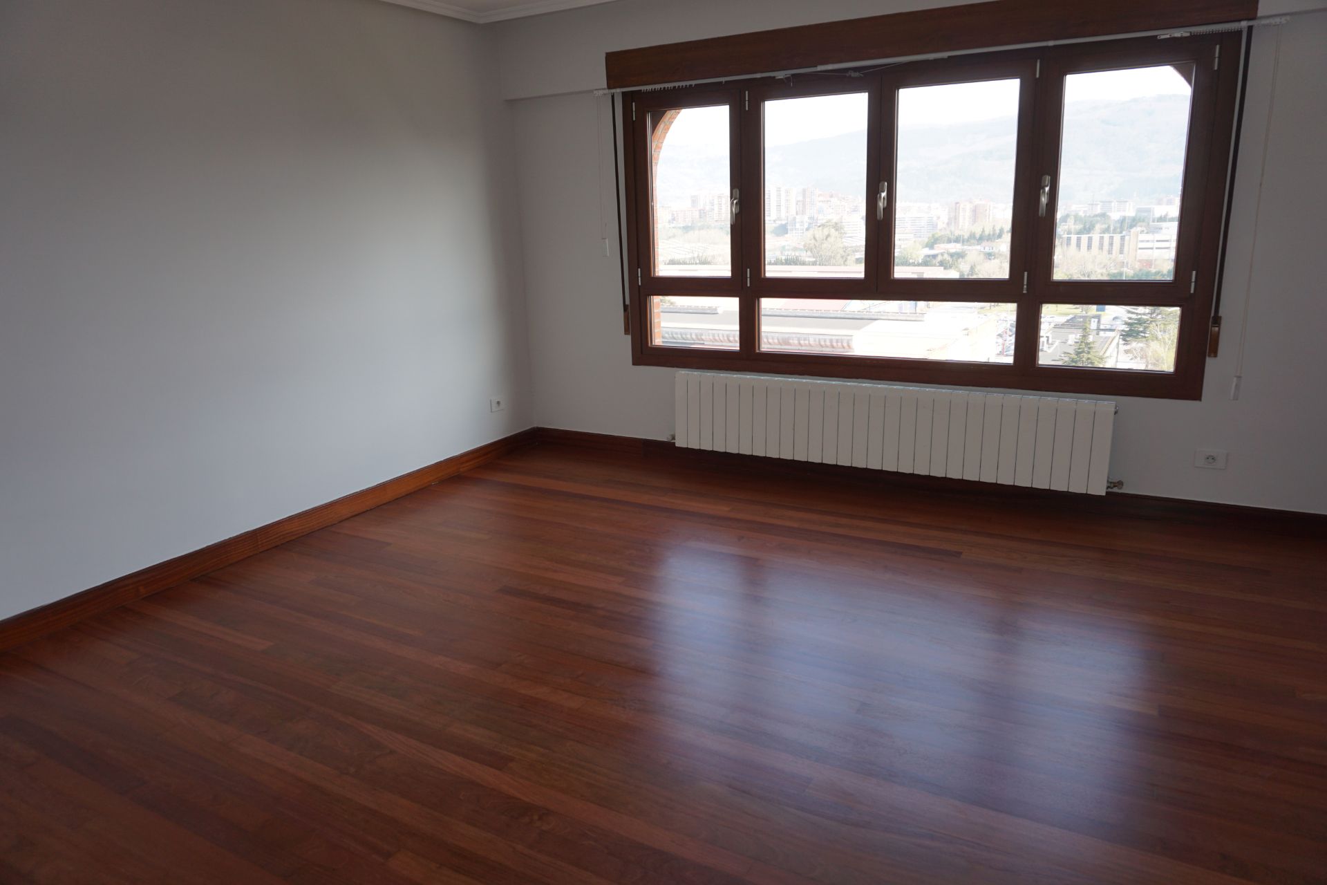 Bedroom of Flat for sale in Basauri   with Heating, Storage room and Furnished