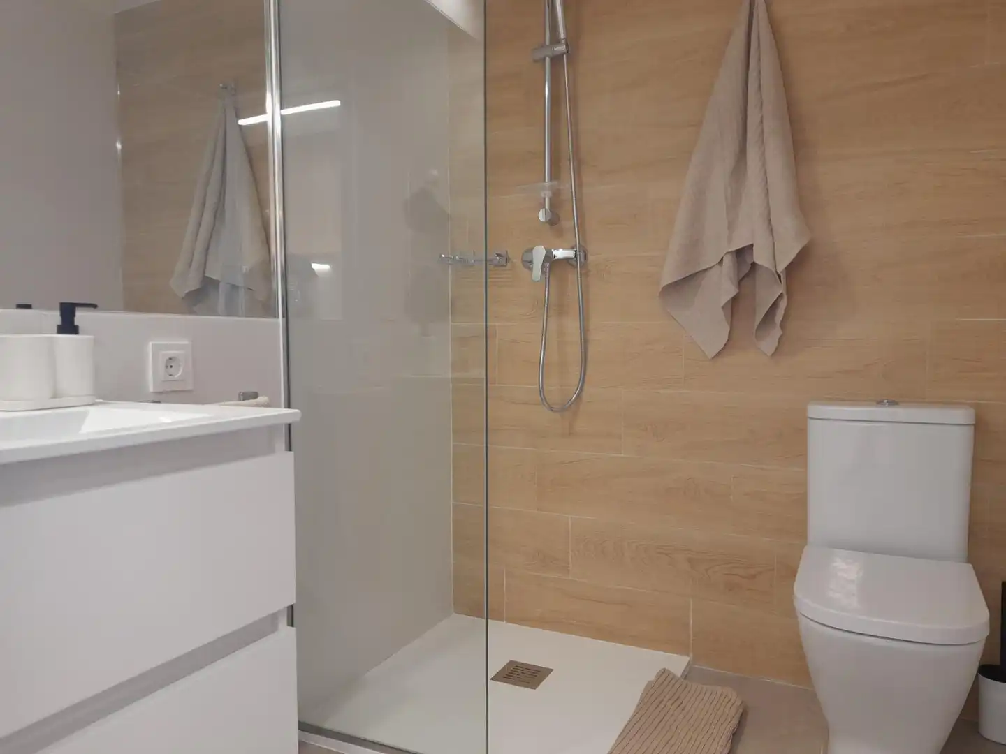 Wohnung zur Miete in Calle Avenida de los Jerónimos, 111, Guadalupe
