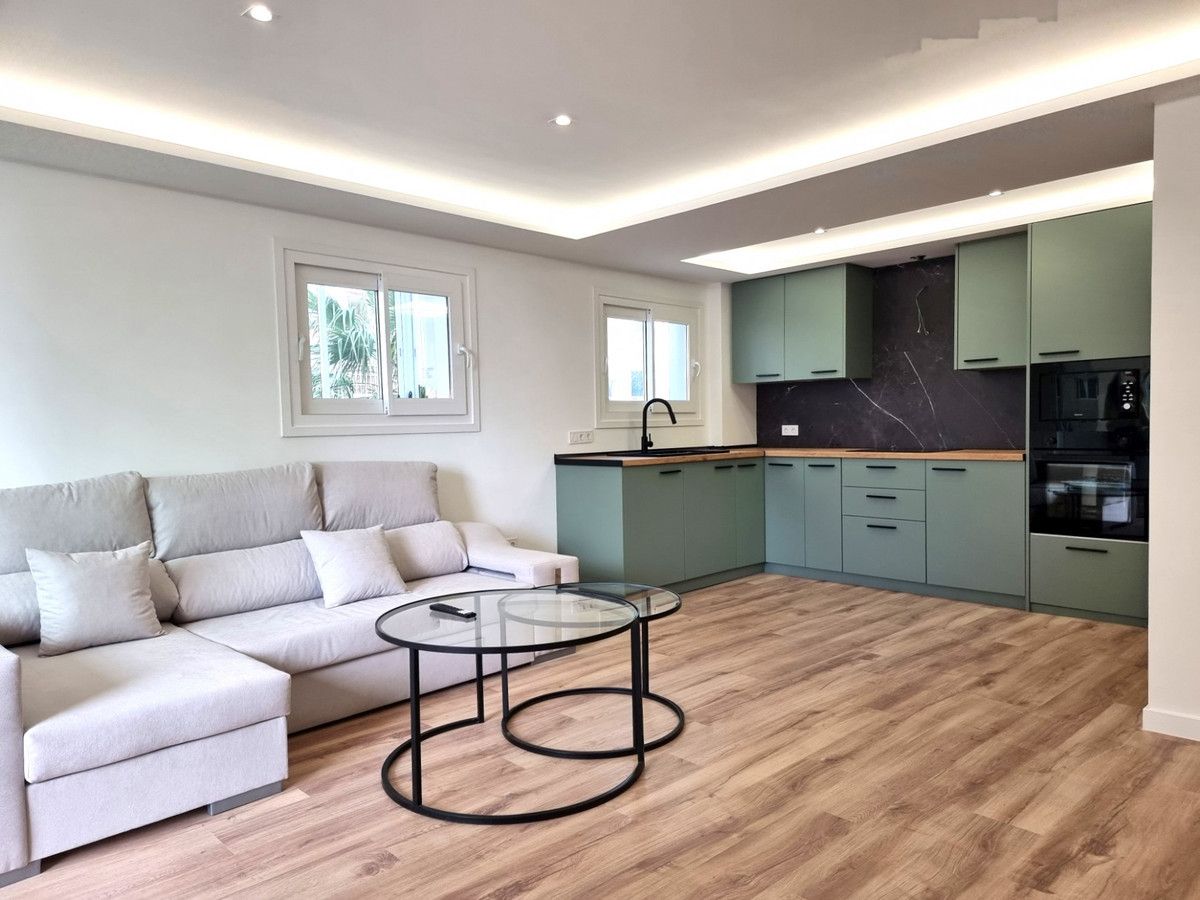 Living room of Apartment for sale in Fuengirola  with Air Conditioner, Heating and Terrace