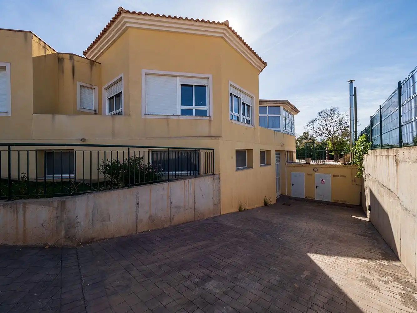 Vista exterior de Edifici en venda en Molina de Segura
