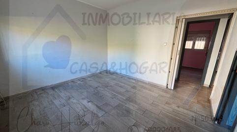 Photo 2 of Flat for sale in Calle Saliente, La Puebla de Alfindén, Zaragoza