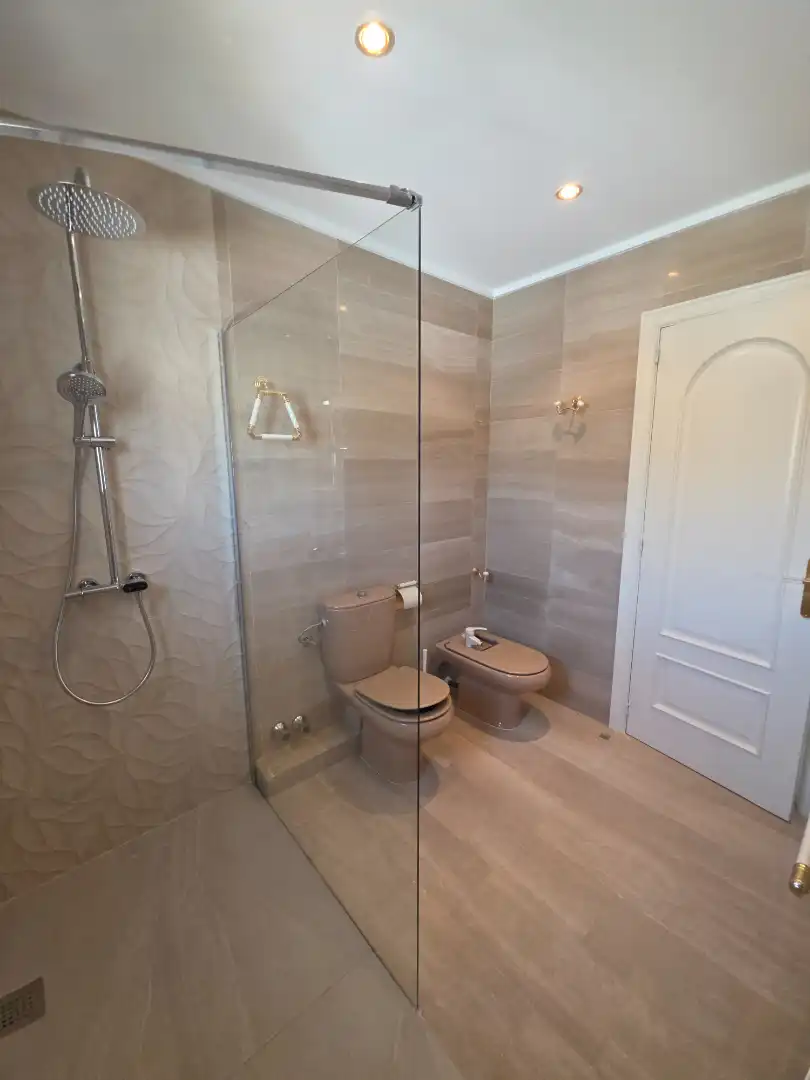 Baño de Casa o chalet en venta en El Masnou con Calefacción, Jardín privado y Parquet