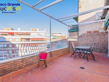 Ático con ascensor en venta en Calle SANTO TOMAS DE VILLANUEVA 3