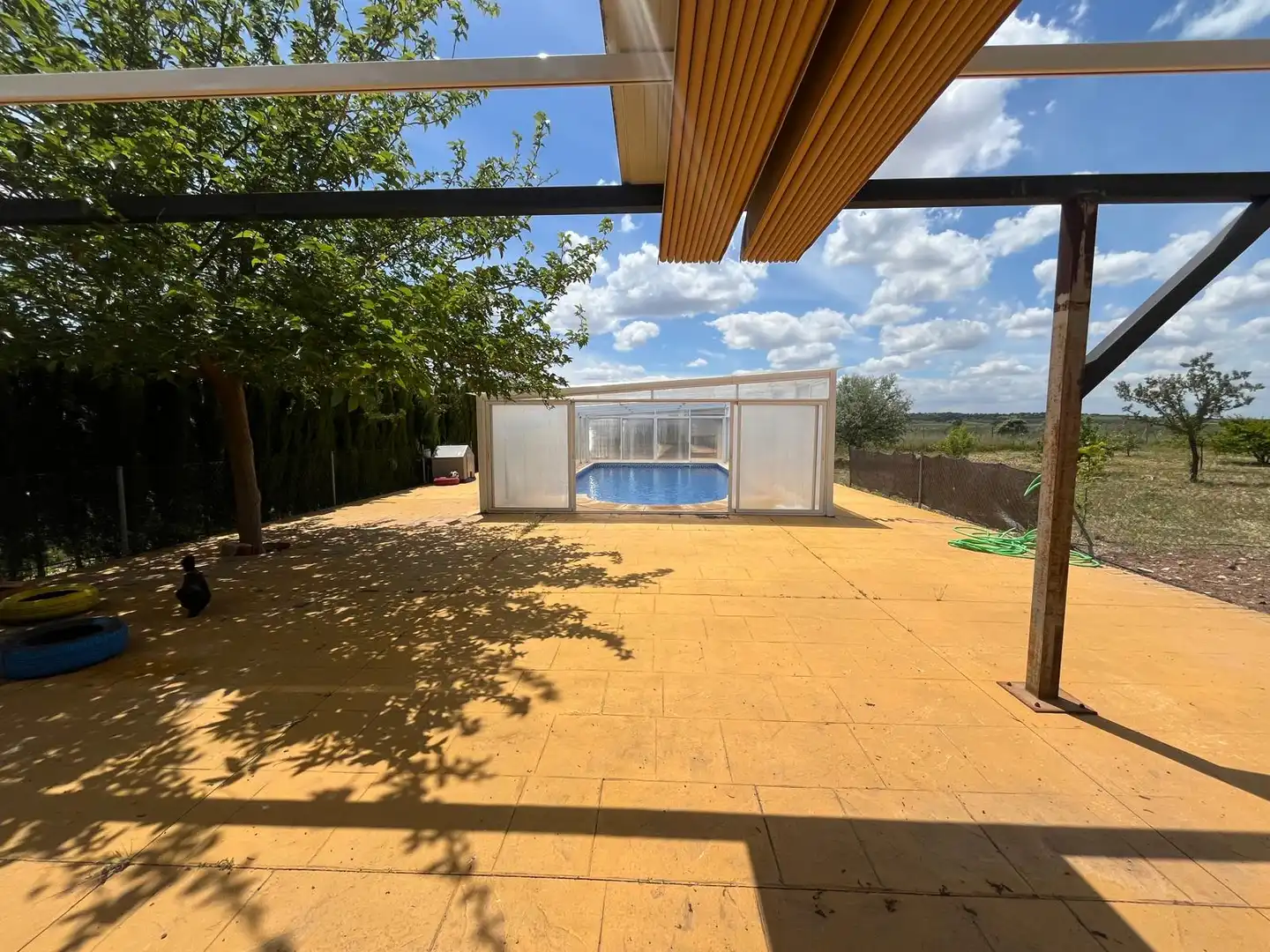Piscina de Finca rústica en venda en Fernán Caballero amb Aire condicionat, Calefacció i Traster