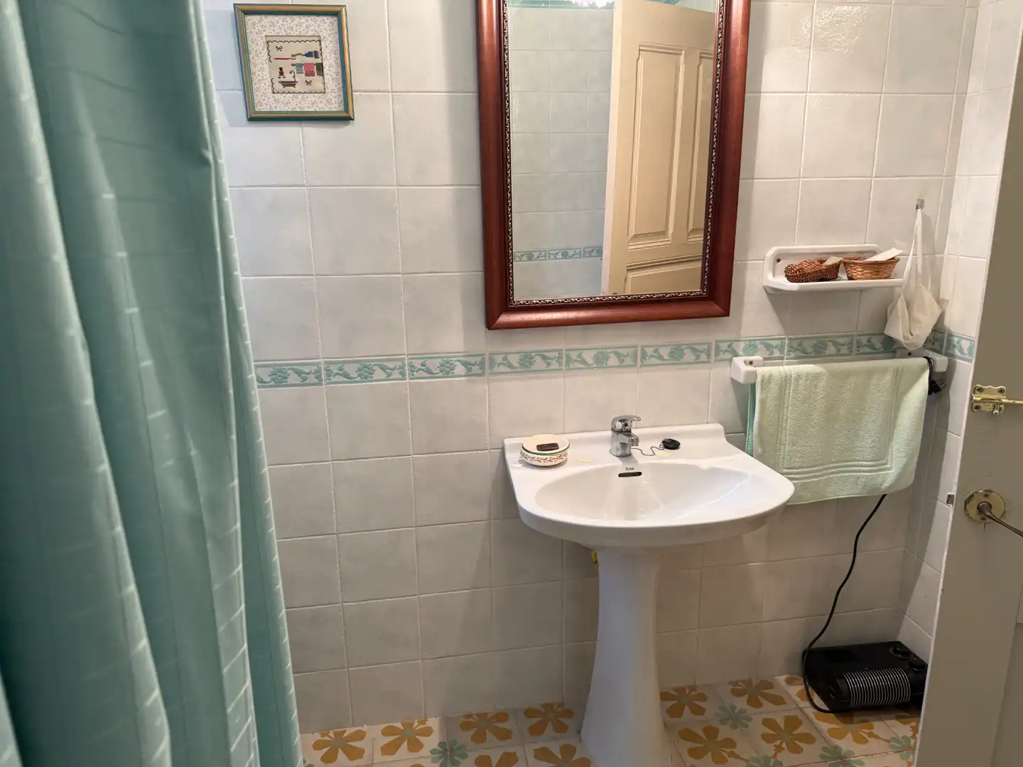 Bany de Casa o xalet en venda en Calatorao amb Calefacció, Jardí privat i Terrassa