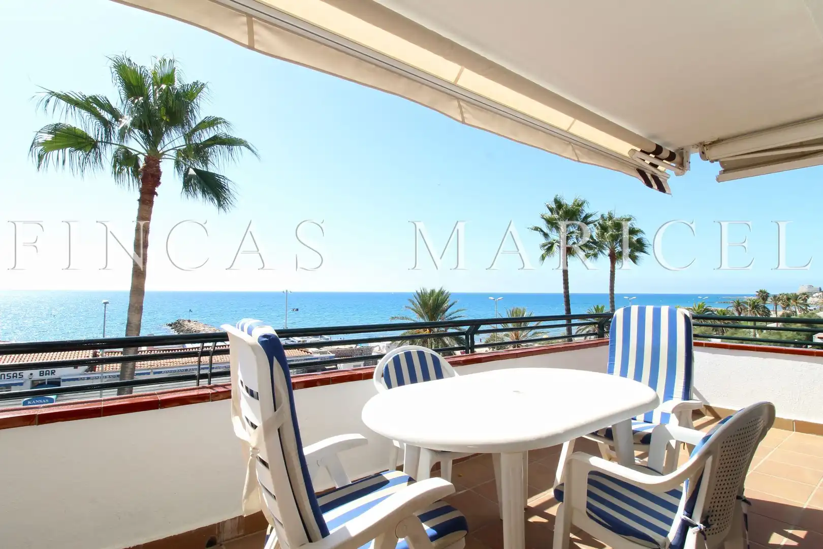 Terraza de Ático de alquiler en Sitges con Aire acondicionado, Calefacción y Terraza