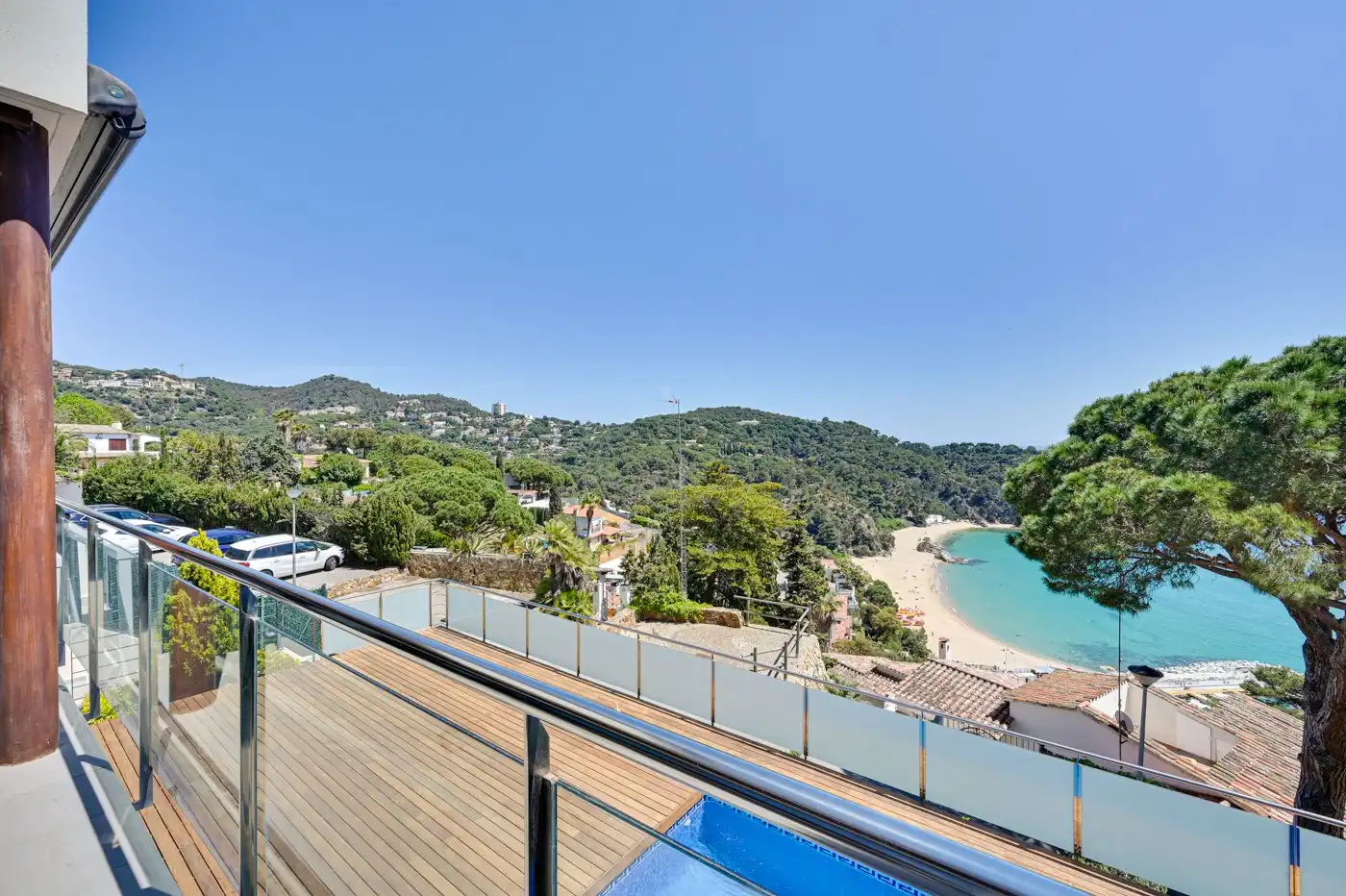 Vista exterior de Casa o xalet en venda en Lloret de Mar amb Aire condicionat, Calefacció i Jardí privat
