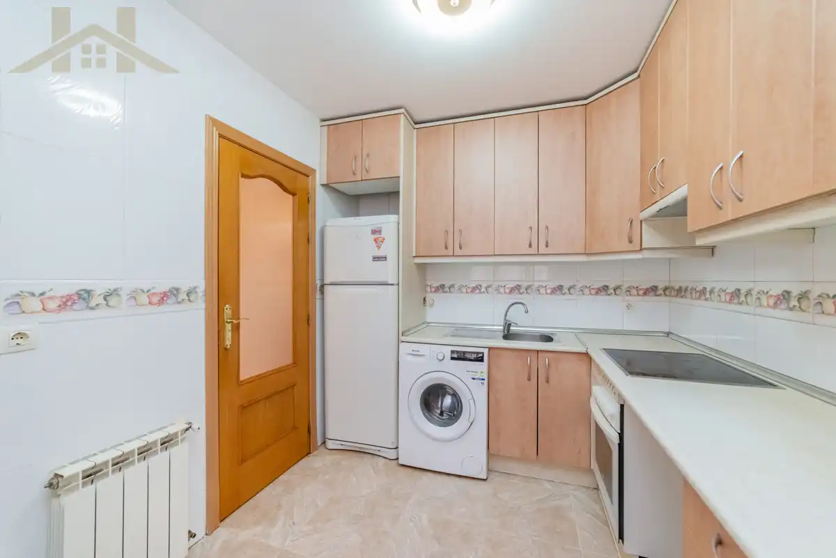 Cuina de Pis en venda en Valdemoro amb Parquet, Terrassa i Forn