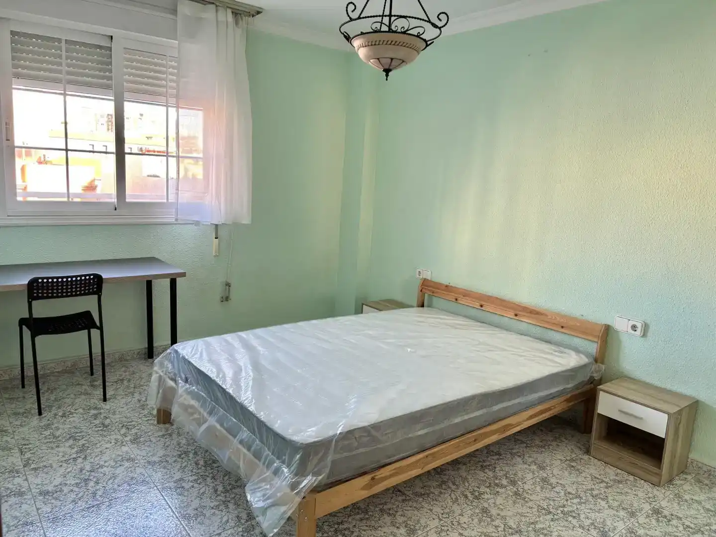 Habitación de Piso para compartir en Carretera de Cádiz